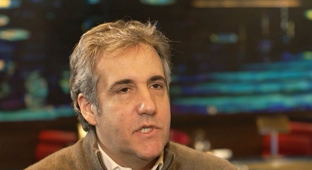 Michael Cohen Michael Cohen, el exabogado personal del expresidente Donald Trump, testificó este martes en contra de su antiguo jefe durante el juicio civil por fraude en la Organización Trump en Nueva York y dijo que este decidía