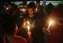 Migrantes realizan una vigilia hoy en Tapachula (1)
