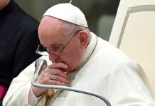 Su santidad el papa Francisco se entristeció profundamente al enterarse de la terrible pérdida de vidas como resultado del tiroteo masivo en Lewiston.