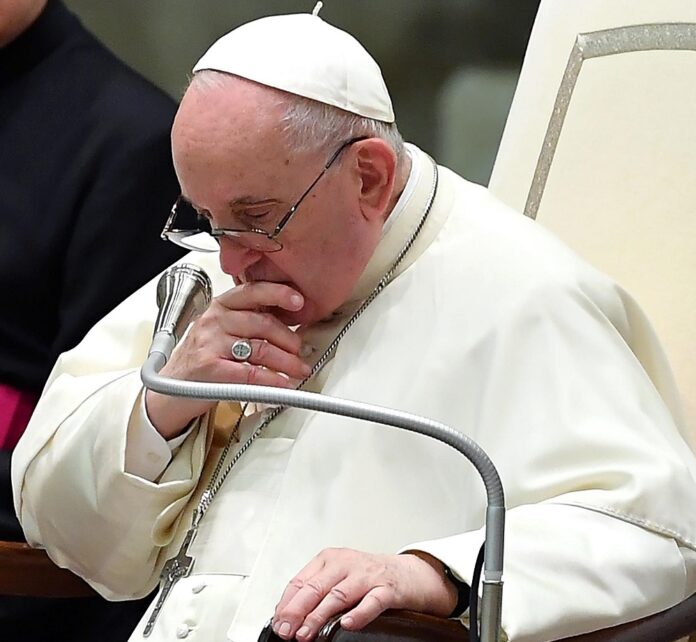Su santidad el papa Francisco se entristeció profundamente al enterarse de la terrible pérdida de vidas como resultado del tiroteo masivo en Lewiston.