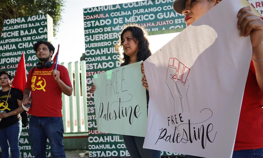 Personas protestan a favor de Palestina hoy, en Tijuana (3)