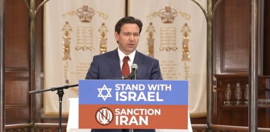 Ron DeSantis, anunció este martes que su gobierno "está tomando acciones" para "expandir las sanciones contra el régimen iraní", al que acusa de haber ayudado a orquestar el reciente ataque del grupo islamista Hamás contra Israel.