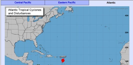 El huracán Tammy, que se ubicaba este sábado al este de Dominica, llevará vientos huracanados y fuertes lluvias a las Islas Sotavento esta noche y durante el fin de semana azotará con tormentas a varias islas caribeñas, según el Centro Nacional de Huracanes (NHC, en inglés).