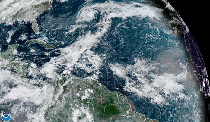 Tormenta tropical Tammy Tormenta tropical Tammy.