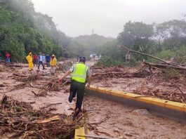 daños ocasionados por el Huracán Otis, hoy en el balneario de Acapulco