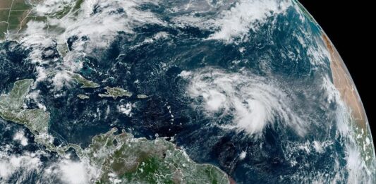 tormenta tropical Philippe (2)