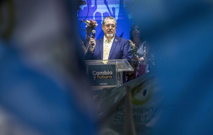 Cierre de la campaña presidencial de Bernardo Arévalo en Ciudad de Guatemala El presidente electo advirtió el 1 de septiembre de un