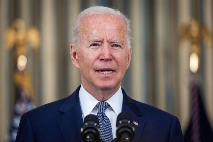 Biden dijo a López Obrador que, cuando se queden a solas, quiere hablar con él sobre la 