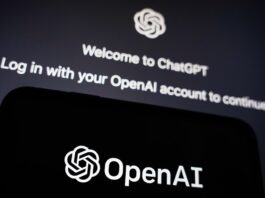 La compañía introdujo también un portal propio para que los desarrolladores de aplicaciones que utilizan GPT puedan ofrecer sus productos, lo que les permitirá ganar dinero en función de cuántas personas los descarguen.