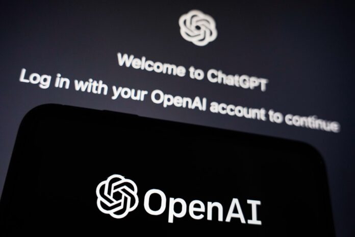 Illustration picture of AI bot ChatGPT as Beijing will introduce new rules governing AI soon La compañía introdujo también un portal propio para que los desarrolladores de aplicaciones que utilizan GPT puedan ofrecer sus productos, lo que les permitirá ganar dinero en función de cuántas personas los descarguen.