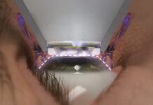 Un hospital de Nueva York logra por primera vez trasplantar un ojo entero a un paciente La operación estuvo dirigida por el director del Programa de Trasplante Facial del hospital, Eduardo Rodriguez, que decidió combinar el ojo del donante con células madre derivadas de su médula ósea.