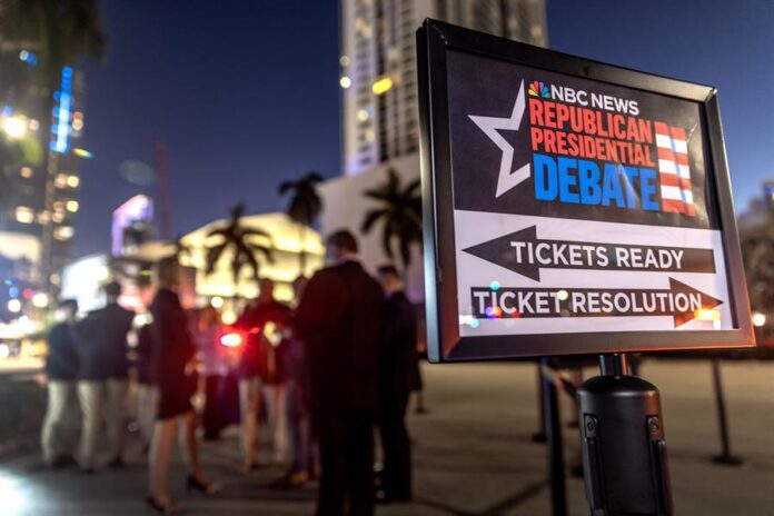 Comienza en Miami debate republicano