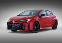 Toyota GR Corolla: ¿El salmón de los autos? El Toyota GR Corolla es un regalo de la conducción, los apasionados de sentirse en control de la caja de cambios y el embrague.