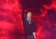 El cantante mexicano Peso Pluma
