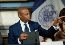 El alcalde de Nueva York es acusado de una agresión sexual Alcalde de Nueva York, Eric Adams. FotoMichael Appleton Mayoral Photography Office.