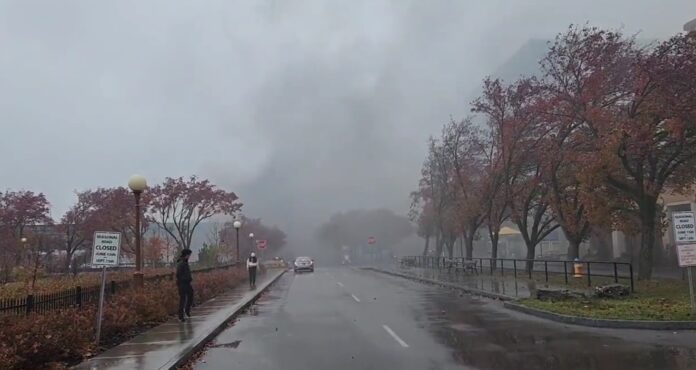Explosión de vehículo Niàgara Se desconocen hasta el momento las intenciones del chofer del vehículo o si la explosión fue provocada o accidental.