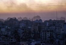 La Casa Blanca anuncia que más de 300 estadounidenses ya han salido de la Franja de Gaza
