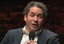 Gustavo Dudamel: "La música debe tender puentes en tiempos tan divisorios y complejos" Gustavo Dudamel.