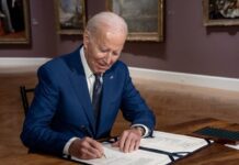 Biden firma la ley que prorroga el presupuesto y evita un cierre de Gobierno Joe Biden
