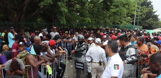 El reporte también detalla que la mayoría de las personas en situación migratoria irregular en México corresponde principalmente a migrantes centroamericanos.