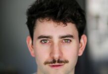Pablo Jesus Gatto comenzó su camino en el teatro, y sigue surgiendo en los escenarios de Nueva York.
