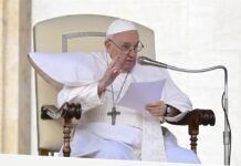 El papa releva al obispo conservador Strickland tras una inspección El papa Francisco.