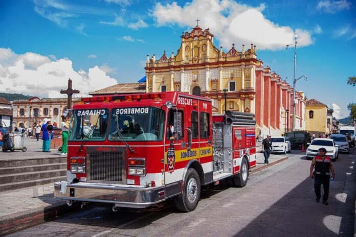 bomberos de América Latina y Estados Unidos hoy, en el municipio de San Cristóbal de las Casas (1) bomberos de América Latina y Estados Unidos hoy, en el municipio de San Cristóbal de las Casas (1)