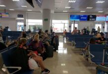 turistas por vía aérea