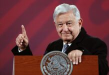 México inaugura un tren en su punto más estrecho para competir con el Canal de Panamá En su conferencia matutina, en Salina Cruz, el presidente informó que ya existen acuerdos con países de Asia para usen el CIIT.