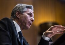Antony Blinken, ha estimado que "existe una emergencia que requiere la venta inmediata (de armas) al Gobierno de Israel", y ha dado luz verde a la venta de más armamento sin necesidad de la habitual revisión del Congreso.