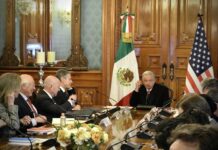 Los funcionarios de ambos países también hablaron sobre los beneficios de regularizar la situación de los migrantes hispanos beneficiados con DACA. Foto Secretary Antony Binken