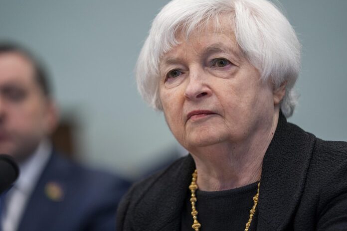 La sanción se aplica después del reciente viaje de la secretaria del Tesoro, Janet Yellen a México, donde estuvo entre los pasados 5 y 7 de diciembre.