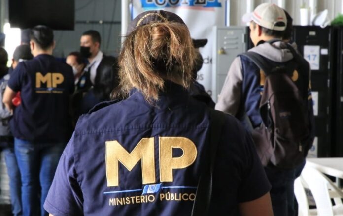 La Fiscalía de Guatemala registra instalaciones del Tribunal Supremo Electoral