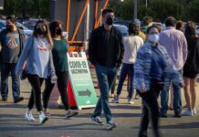 El año pasado la población del país aumentó en 1,6 millones de personas, un crecimiento del 0,5 % que da un total de 334.914.895 personas, señaló un informe de la institución.