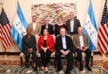 Senadores instan en la reunión con Castro a elegir con 86 votos a fiscal hondureño Laura Dogu