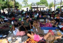 La caravana migrante despide el año con la esperanza de regularizarse en México en 2024 Migrantes