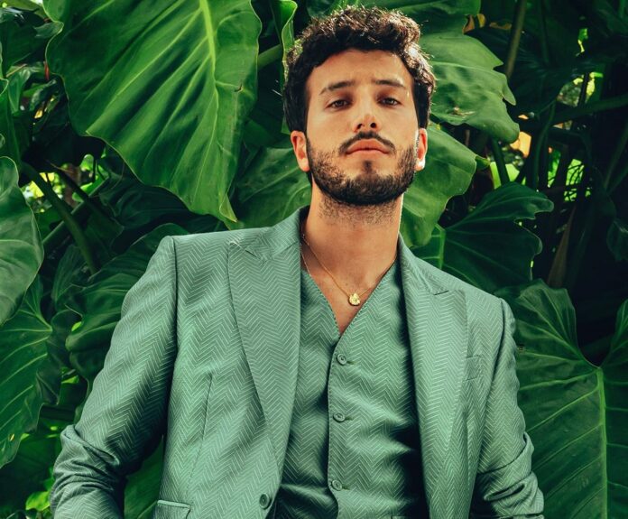 No es la primera vez que se unen en una iniciativa de este tipo la fundación y el cantautor, quien participó como conductor en la 24 ceremonia de los premios Latin Grammy que se celebró el pasado 16 de noviembre en Sevilla, España.