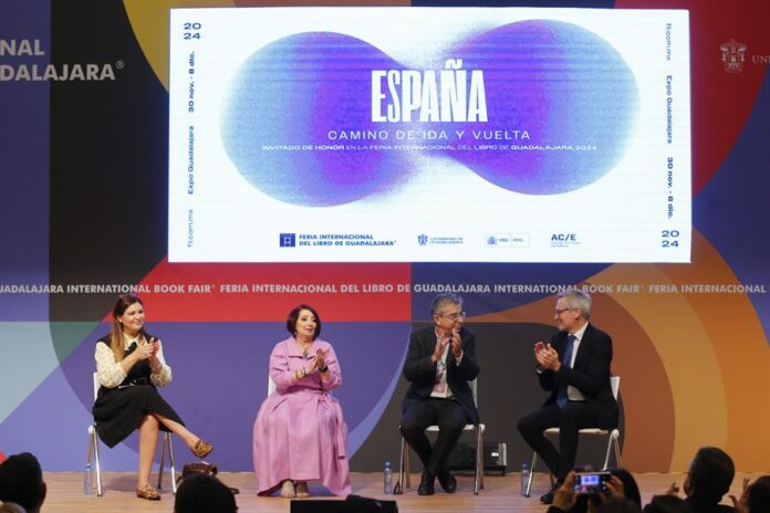 clausura de la 37 edición de la FIL 2023,