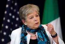 Bárcena: "En este 2024 vamos a enfrentar un momento muy complejo, pero muy interesante, ¿verdad? Digo, difícil va a ser, porque vamos a tener la coincidencia política de las elecciones de Estados Unidos y de México".