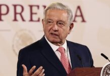 Andrés Manuel López Obrador, (2)