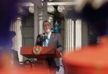 El presidente guatemalteco aseguró en la víspera en una entrevista con la cadena CNN que iba a pedirle la renuncia a la fiscal general.