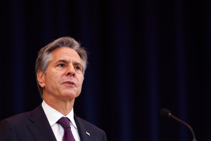 Blinken admits Americans frustrated over Ukraine support, emphasizes global efforts Blinken tiene previsto salir de Washington este jueves por la noche y su viaje incluirá dos paradas en Europa.