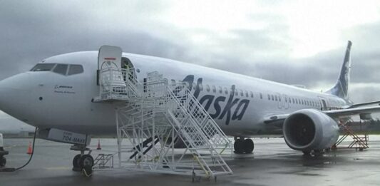 Boeing 737-9 MAX de Alaska Airlines.