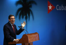 Cuba critica su inclusión en la lista negra de EE.UU. sobre la libertad religiosa El canciller cubano señaló que la decisión de Estados Unidos "responde a (la) necesidad de justificar sus medidas inhumanas de cerco y guerra económica contra (el) pueblo cubano".
