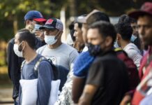 Los inmigrantes representaban el 11 % de la población negra en 2022, en comparación con un 7 % en 2000. En el mismo periodo el número de negros en Estados Unidos que dicen ser hispanos creció un 199 %.