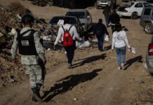 Integrantes de un colectivo de personas desaparecidas realizan una jornada de búsqueda de sus familiares (2)