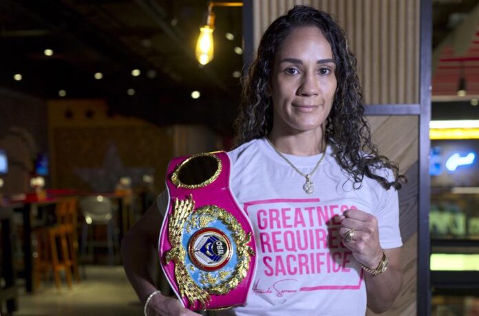 La boxeadora puertorriqueña Amanda Serrano