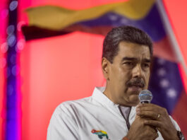 El líder chavista acompañó el escrito con un video en el que afirmó que su Gobierno logró, en octubre pasado, que este sector de la oposición firmara un acuerdo en el que se les pidió "que renuncien a la violencia.