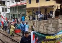 Las actividades en Machu Picchu, en el sureste de Perú, están paralizadas desde el jueves en que diversos grupos vinculados al turismo local ahondaron una protesta contra el Ministerio de Cultura.