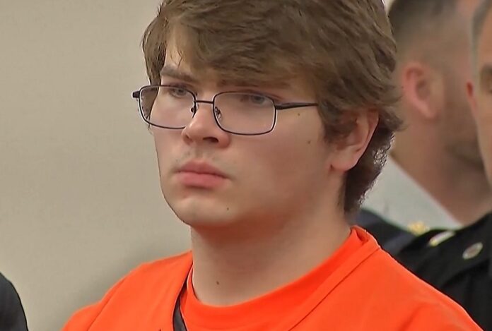 En un documento judicial, los fiscales detallaron que, en caso de que el asesino, Payton Gendron, sea declarado culpable en un juicio federal, requerirán la pena máxima.